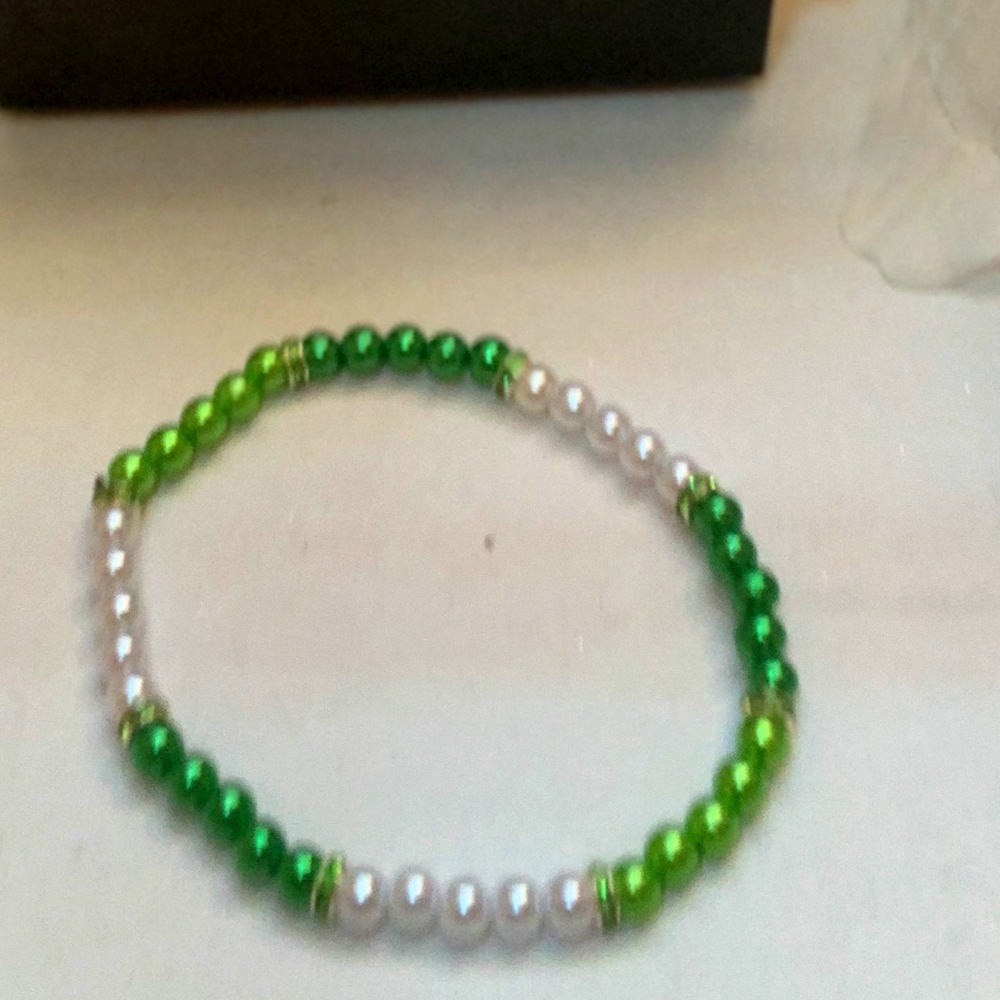 Lucky Eagles Green & White Handmade Beaded Bracelet